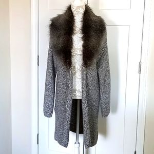 Merona EUC Duster Sweater With Faux Fur Collar Grey/Metallic Silver Size M